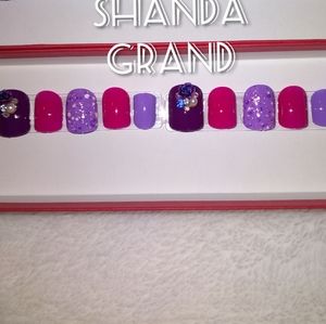 Lux Press-On Nail Sets (Short Squared)